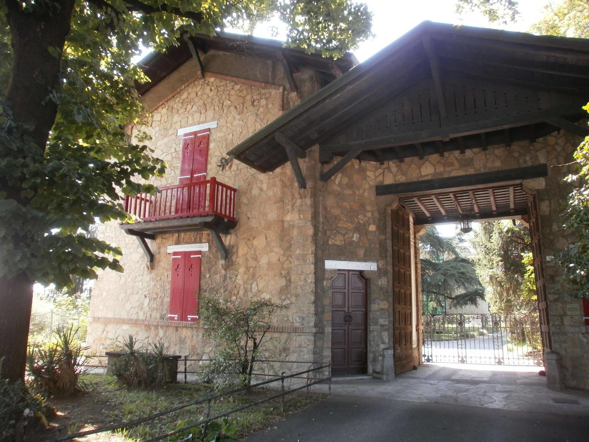 Albergo Villa & Roma Pallazzolo sull'Oglio Exterior photo